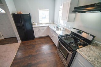 1212 Forbes Ave in Charleston, SC - Building Photo - Building Photo