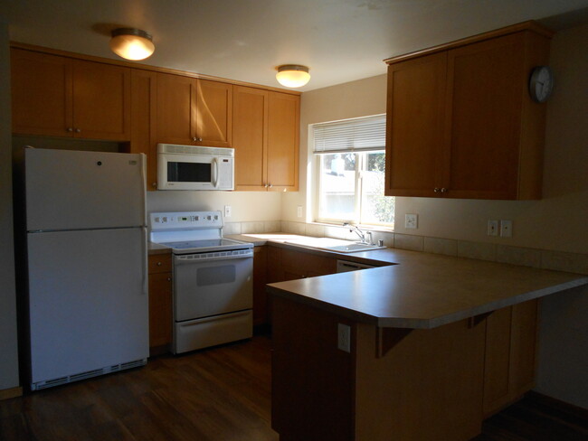 919 24th St in Bellingham, WA - Building Photo - Building Photo