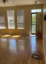 2122 W Madison St, Unit 2 in Chicago, IL - Building Photo - Building Photo