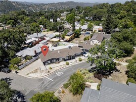 6536 Tokay Rd in Los Angeles, CA - Building Photo
