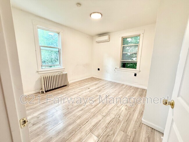 2811 Brentwood Ave in Pittsburgh, PA - Building Photo - Building Photo
