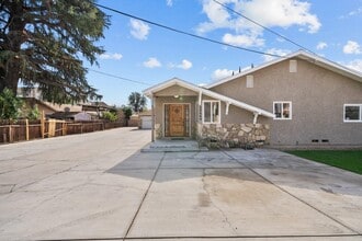 20644 Roscoe Blvd in Winnetka, CA - Building Photo - Building Photo