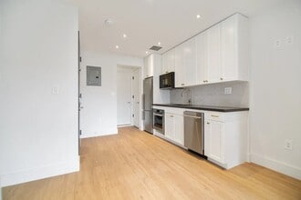 153 Rivington St, Unit 2 in New York, NY - Foto de edificio - Building Photo