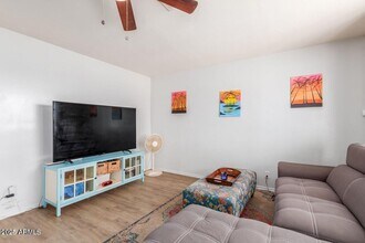 2421 W Washington St in Phoenix, AZ - Building Photo - Building Photo