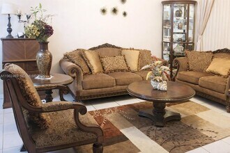 7645 NW 19th Ct in Pembroke Pines, FL - Building Photo - Building Photo