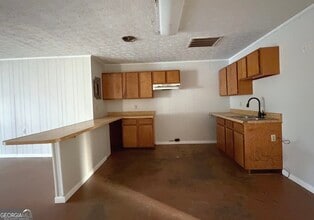 7 Railroad St in Adrian, GA - Building Photo - Building Photo