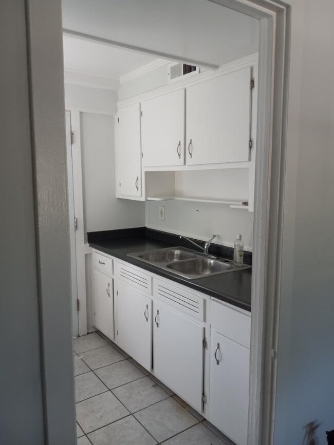 318 E Fairview Rd, Unit 318 in Oak Ridge, TN - Building Photo - Building Photo