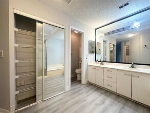 10461 NW 12th Ct in Plantation, FL - Foto de edificio - Building Photo