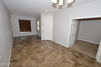 4100 S Vineyard Ave in Gilbert, AZ - Building Photo - Building Photo