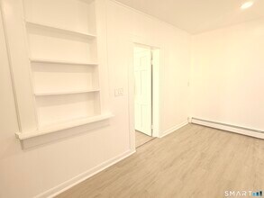 11 Starr Ave in Danbury, CT - Building Photo - Building Photo