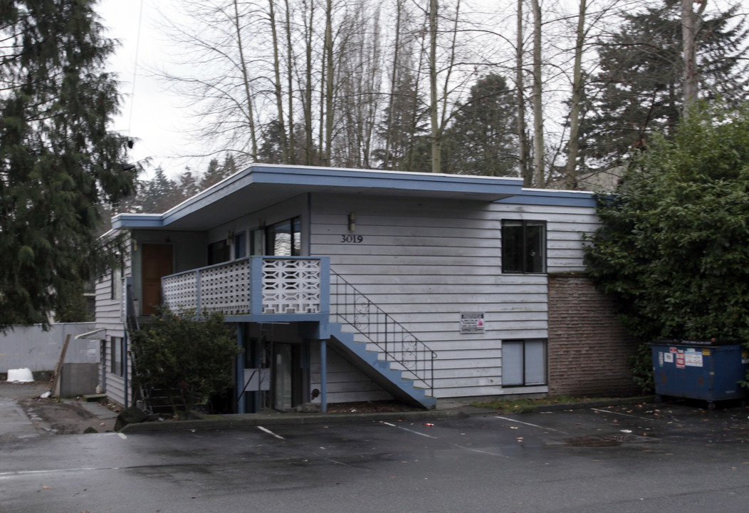 Cascade Apartments in Seattle, WA - Building Photo