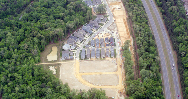 New Town in Williamsburg, VA - Building Photo - Building Photo