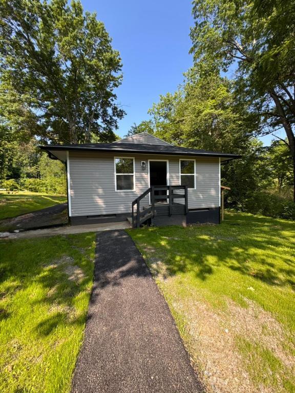 property at 218 Fisk Ave