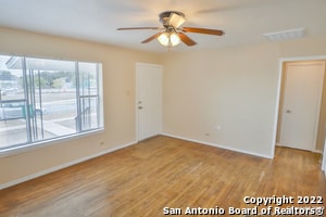 1216 W Craig Pl in San Antonio, TX - Building Photo - Building Photo