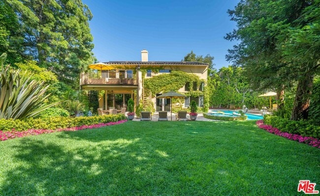 10653 Chiquita St in Los Angeles, CA - Building Photo - Building Photo