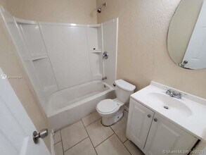 22210 SW 116th Ave-Unit -D in Miami, FL - Building Photo - Building Photo