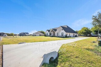 6309 Rustic Edge St in Godley, TX - Building Photo - Building Photo