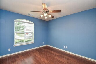 11206 Barker Park Ct in Cypress, TX - Building Photo - Building Photo