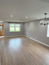 1009 Sharon Ave in Collingdale, PA - Building Photo - Building Photo