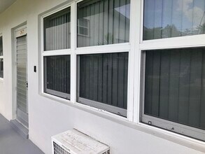 267 Coventry L in West Palm Beach, FL - Building Photo - Building Photo