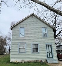 6215 Carpenter Ave in Cleveland, OH - Building Photo - Building Photo