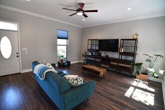 2582 Boudreaux Ave in Zachary, LA - Building Photo - Building Photo