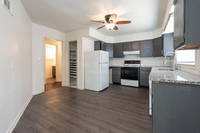 property at 1700 N Harvard Ave