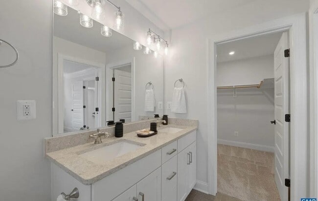 property at 805 Park Ridge Dr