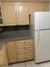 6575 W 4th Ave-Unit -306 in Hialeah, FL - Building Photo - Building Photo
