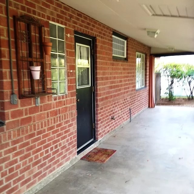 2519 E Montecito Ave in Phoenix, AZ - Foto de edificio - Building Photo