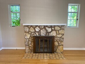 820 Vassar Dr NE in Albuquerque, NM - Building Photo - Building Photo