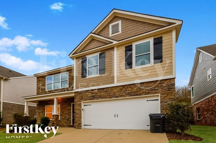 318 Chapel Hill Trail in Fultondale, AL - Building Photo