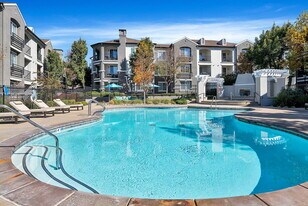 Canyon Oaks at Windemere in San Ramon, CA - Building Photo