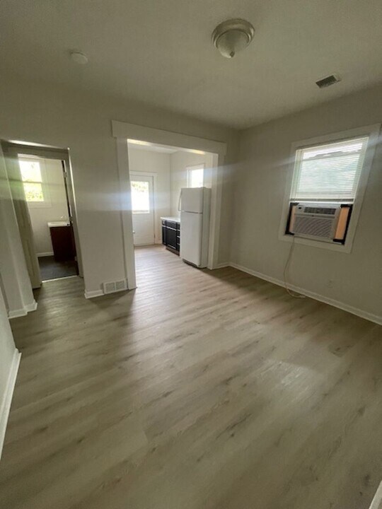 914 N 40th St in Omaha, NE - Building Photo