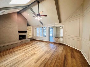 1403 Meadow Crest Ln in Mansfield, TX - Building Photo - Building Photo