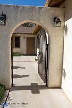 26603 Berino Dr in Santa Clarita, CA - Building Photo - Building Photo