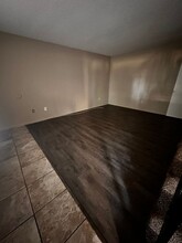 2205 Cedro Ct in Bakersfield, CA - Building Photo - Building Photo