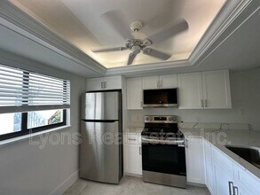6308 Sugar Bush Ln in Ft. Myers, FL - Building Photo - Building Photo