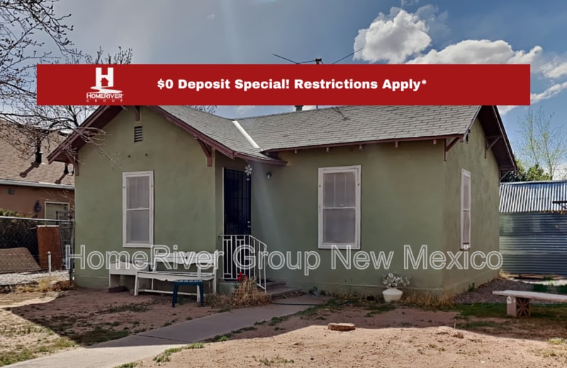 4419 10th St NW in Albuquerque, NM - Building Photo