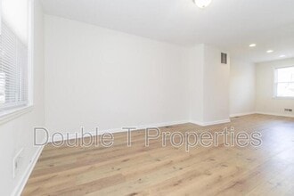 3033 Seamon Ave in Baltimore, MD - Building Photo - Building Photo