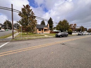 590 Johnson Ave in Coos Bay, OR - Building Photo - Building Photo