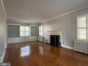 3604 Oval Dr in Alexandria, VA - Building Photo - Building Photo