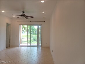 11103 Yellow Poplar Dr in Ft. Myers, FL - Building Photo - Building Photo