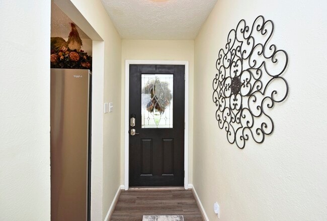 property at 7 Braemar Forest St