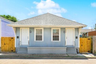 2322 St Andrew St in New Orleans, LA - Building Photo