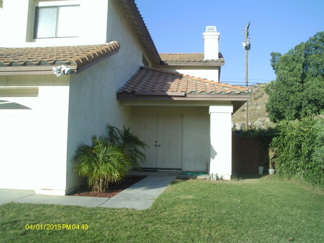 551 Chelsea Way in Corona, CA - Building Photo - Building Photo
