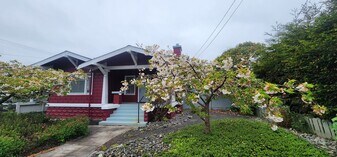 2415 J St in Eureka, CA - Building Photo