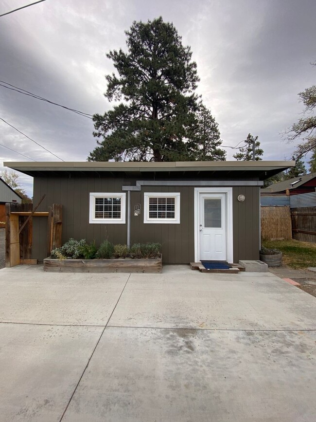 property at 716 NE Quimby Ave