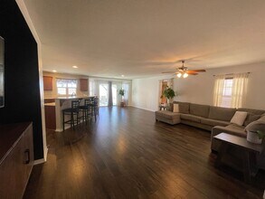 43115 Rucker St in Lancaster, CA - Building Photo - Building Photo