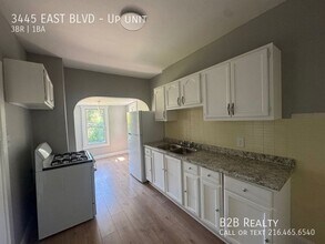3445 East Blvd in Cleveland, OH - Building Photo - Building Photo